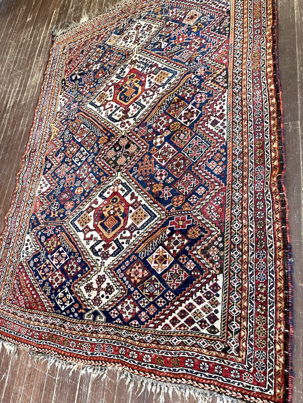 Antique Qashqai/ Shiraz Rug | Eli Peer Oriental Rugs